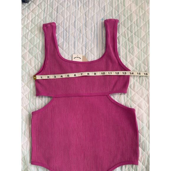 Sage & Stone Purple Pink Ribbed  Cutout Bodysuit Size L/XL - Picture 7 of 8